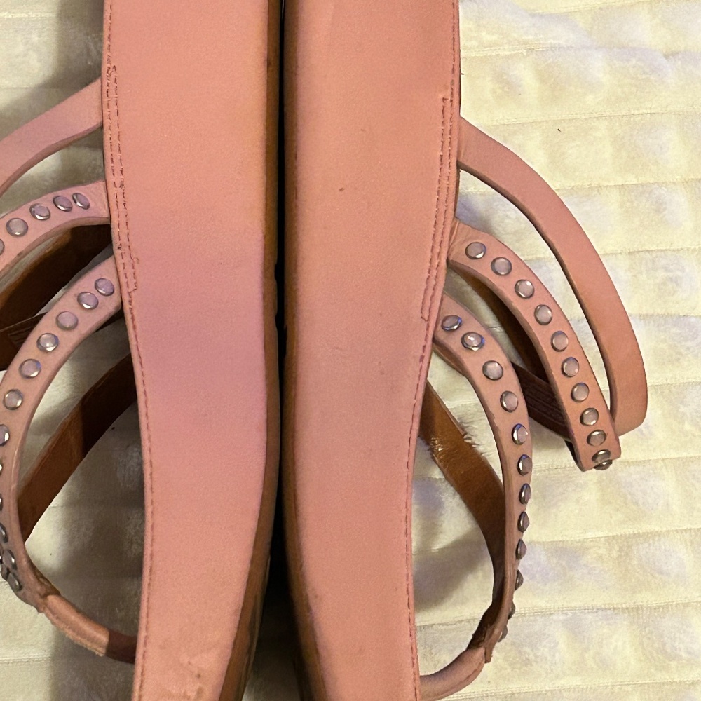 Pink Fitflops - Picture 2 of 5